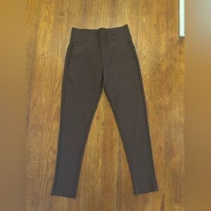 Stylish Brown pants with flex fabric